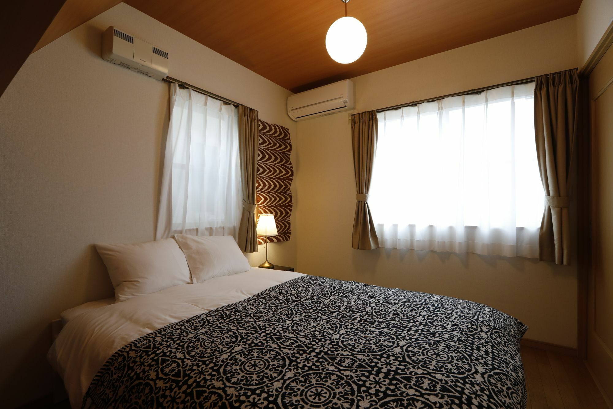 Japan Hostel Shinya Tokkyu Tokio Zewnętrze zdjęcie