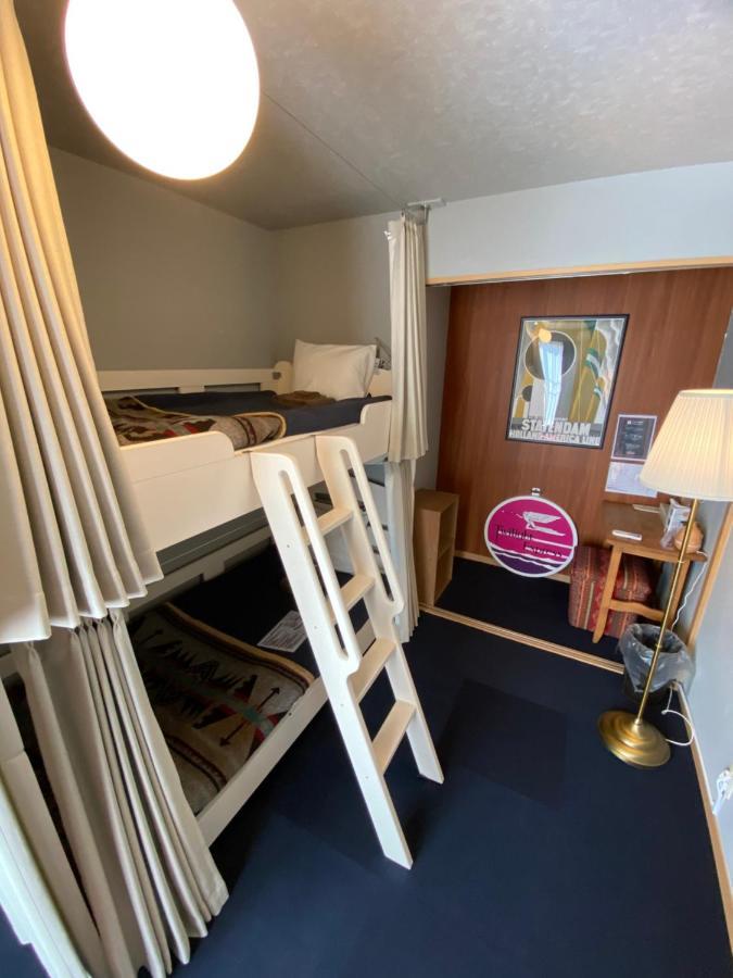 Japan Hostel Shinya Tokkyu Tokio Zewnętrze zdjęcie