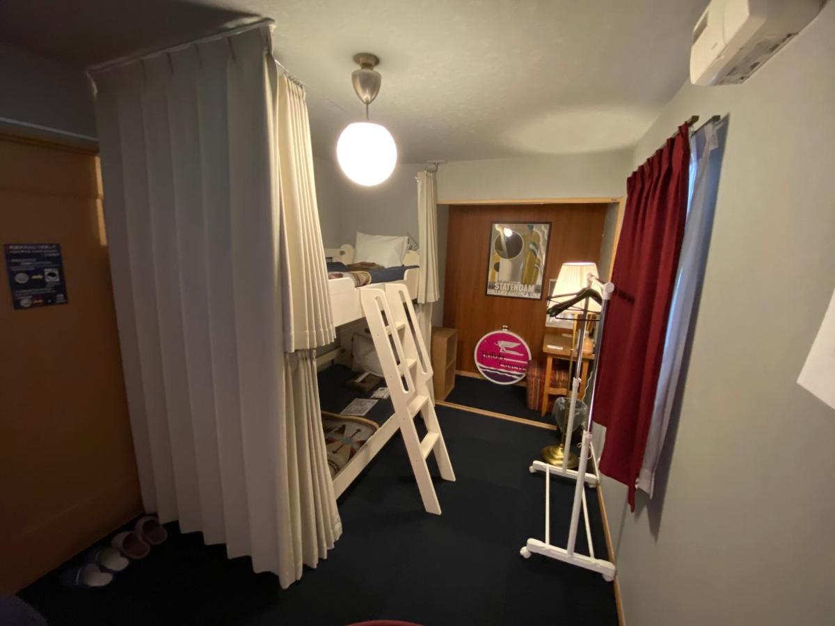 Japan Hostel Shinya Tokkyu Tokio Zewnętrze zdjęcie